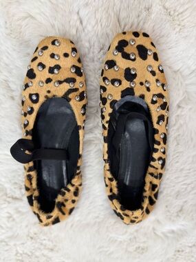 Leopard Print Studded Ballet Flats - Tan & Black